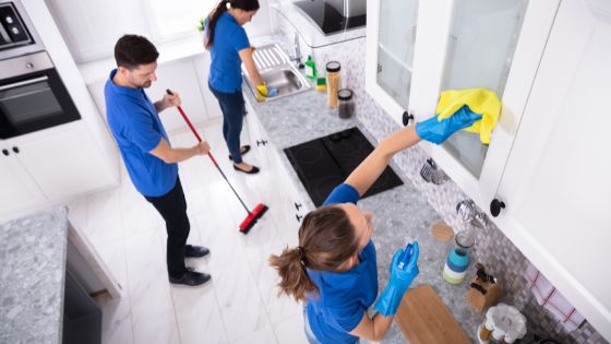 Clean kitchen