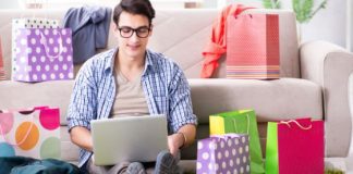 Top 8 Benefits of Buying Clothes Online