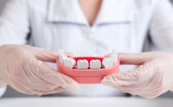 Teeth and Gums 101: Must-Have Oral Hygiene Products