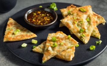 how to make chinese scallion pancakes at home